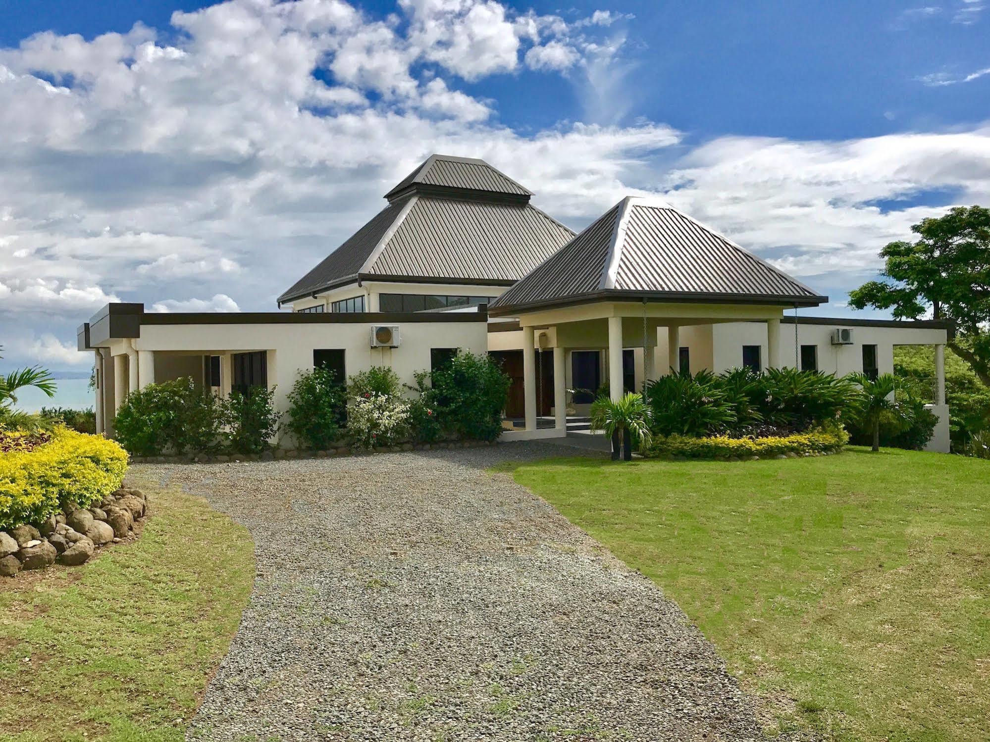 Sapphire Bay Fiji Hotel เลาโตกา ภายนอก รูปภาพ